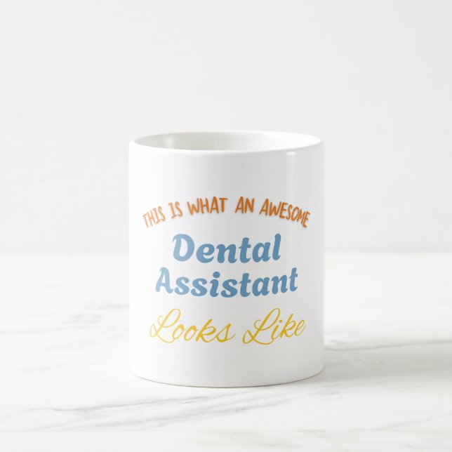 Mug Voici à quoi ressemble une assistante dentaire gén (Centre)