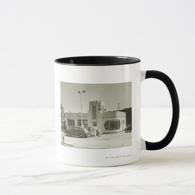 Mug Voitures garées à la station service (Droite)