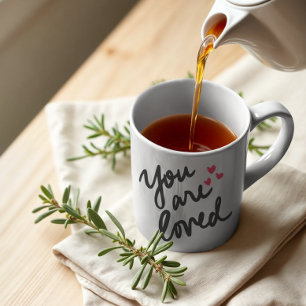 Mug Vous êtes aimé – Typographie d'affirmation