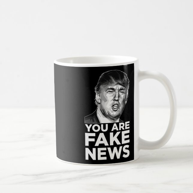 Mug Vous êtes de fausses nouvelles - Président Trump S (Droite)