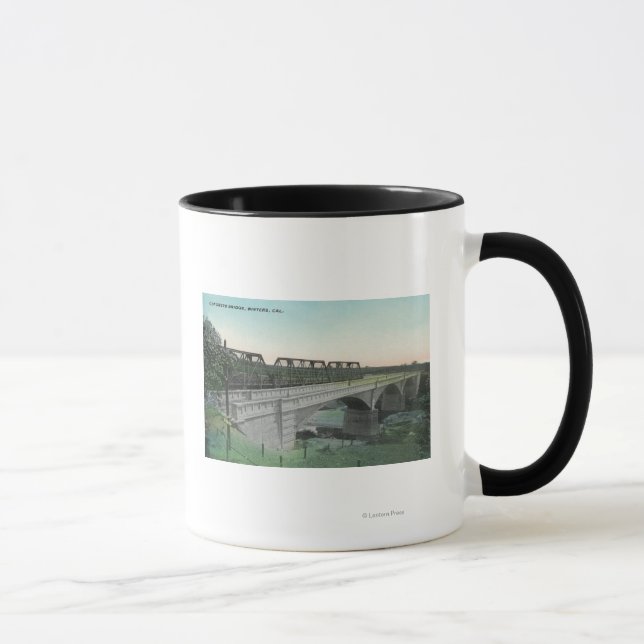 Mug Vue aérienne du pont de Putah CreekWinters, CA (Droite)