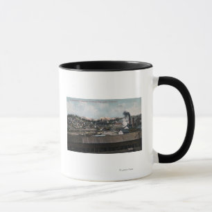 Mug Vue aérienne du puits minier et de la ville