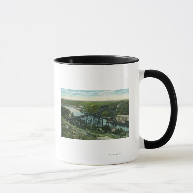 Mug Vue aérienne du ruisseau Rondout et du pont Wilbur (Droite)