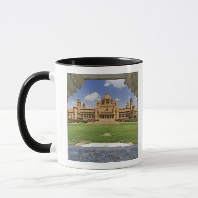 Mug Vue arrière de l'hôtel Umaid Bhawan Palace, Jodjpu (Gauche)