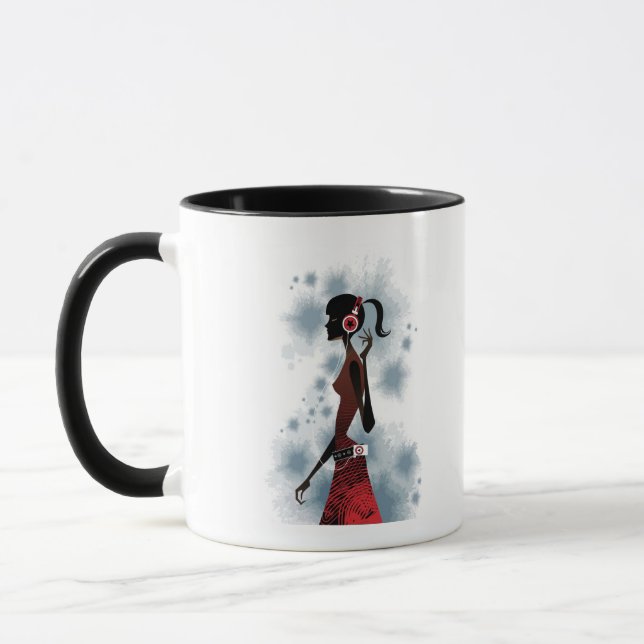 Mug Vue de côté de la musique de écoute de femme (Gauche)
