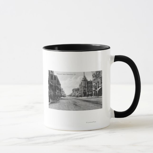 Mug Vue de la dix-neuvième rue # 2Bakersfield, CA (Droite)
