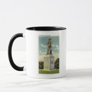 Mug Vue de la statue minuscule d'homme