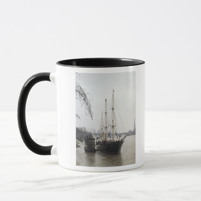 Mug Vue de la Tamise avec la découverte de RRS (Gauche)