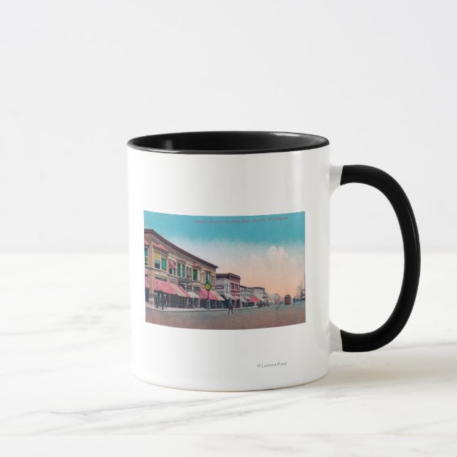 Mug Vue de l'est de Hewitt Avenue Everett, WA (Droite)