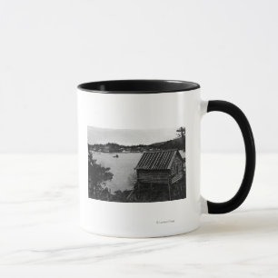 Mug Vue de Seldovia, Alaska de l'autre côté de l'eau