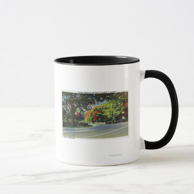 Mug Vue d'entrée de la maison de FDR (Droite)