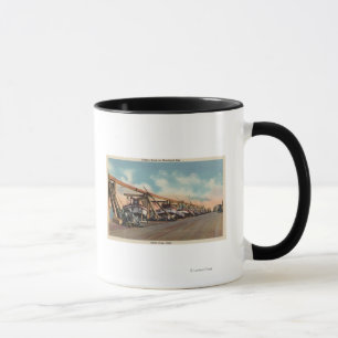 Mug Vue des bateaux de pêche sur le pilier municipal
