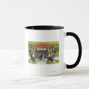 Mug Vue des touristes à la Chambre de ressort de