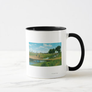 Mug Vue du ballon de tir du golfeur