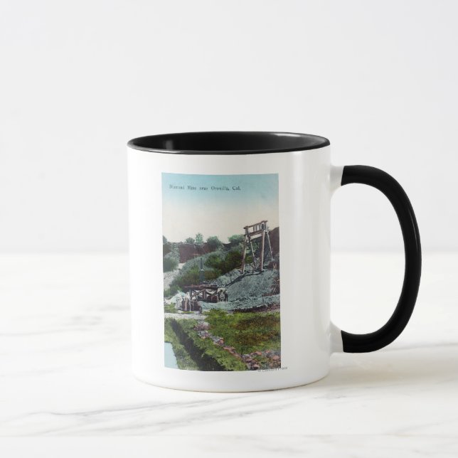 Mug Vue d'une mine de diamants Oroville, CA (Droite)
