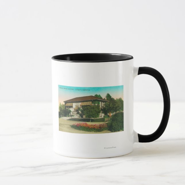 Mug Vue extérieure de Carnegie LibraryLakeport, CA (Droite)