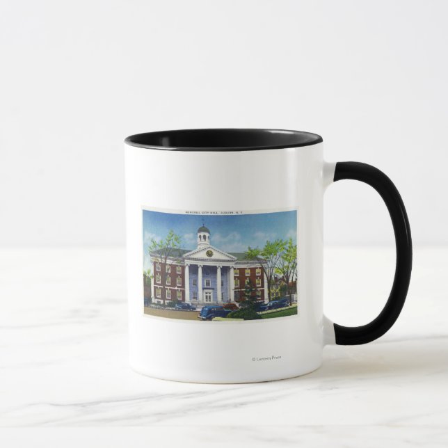 Mug Vue extérieure de l'hôtel de ville Memorial (Droite)