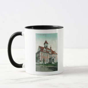 Mug Vue extérieure du haut SchoolYreka, CA