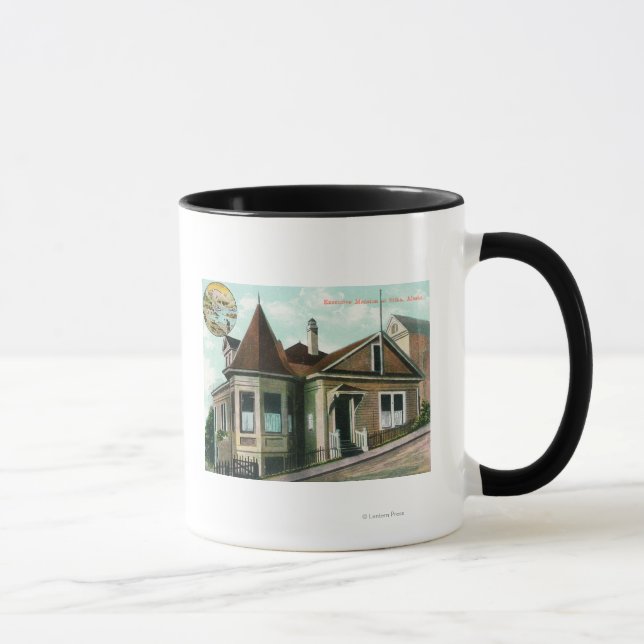 Mug Vue extérieure du manoir exécutifSitka, AK (Droite)