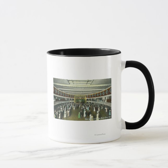 Mug Vue intérieure de la salle de bal du Casino (Droite)