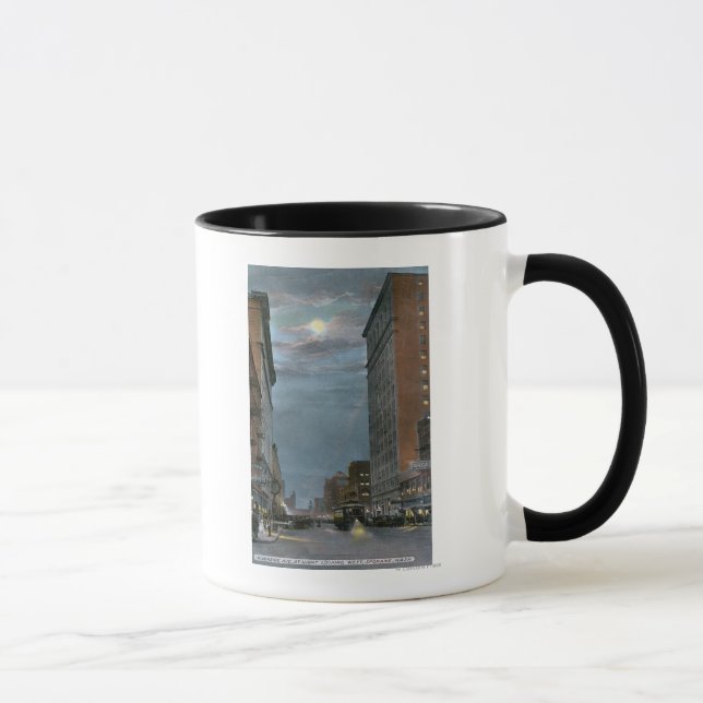 Mug Vue ouest de l'avenue Riverside à la nuit (Droite)