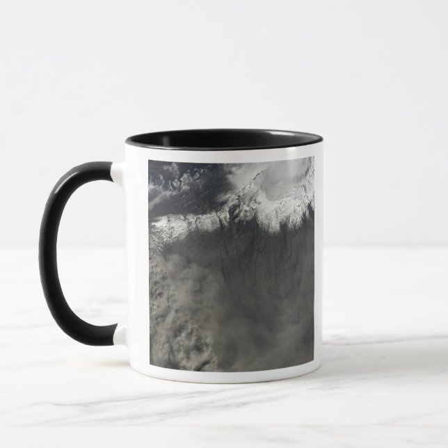 Mug Vue satellite d'un panache de cendres 4 (Gauche)