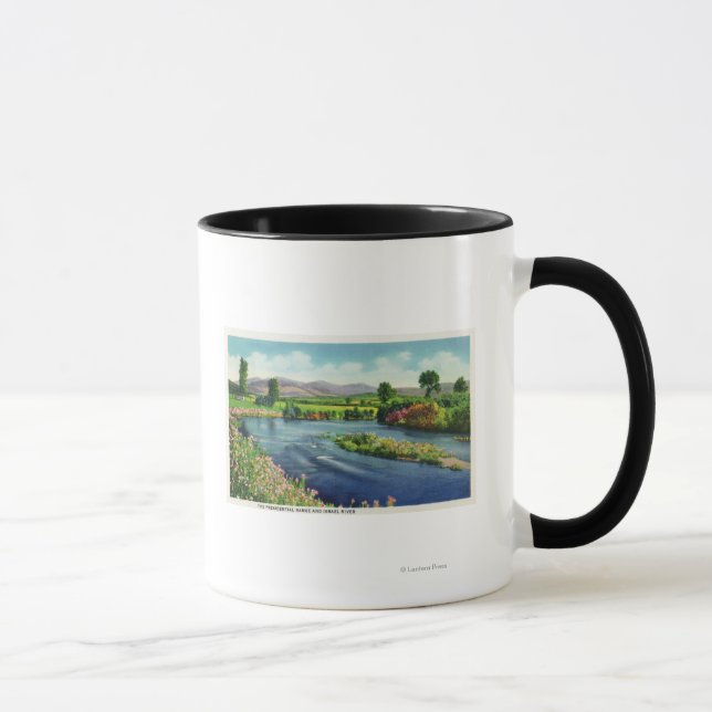 Mug Vue sur le fleuve Israël et la Rang présidentielle (Droite)