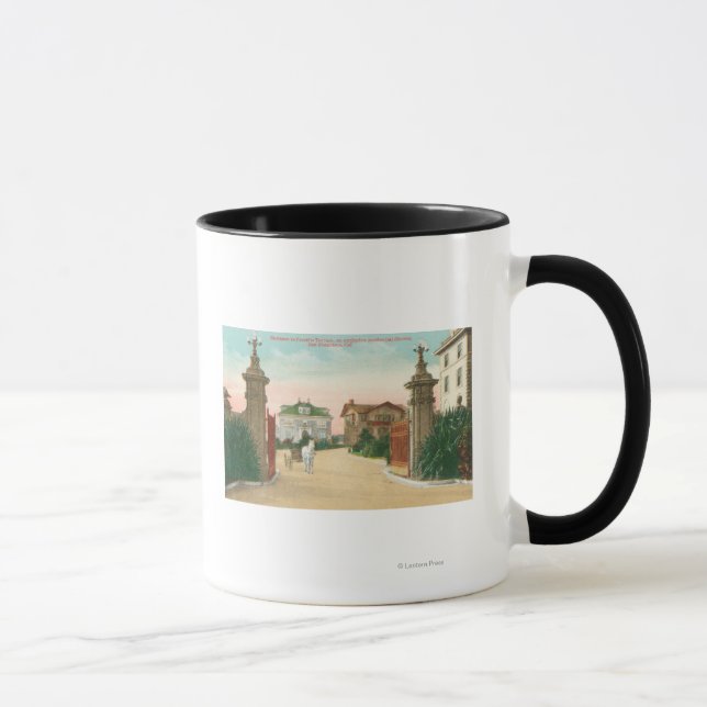 Mug Vue sur l'entrée de la terrasse Presidio (Droite)