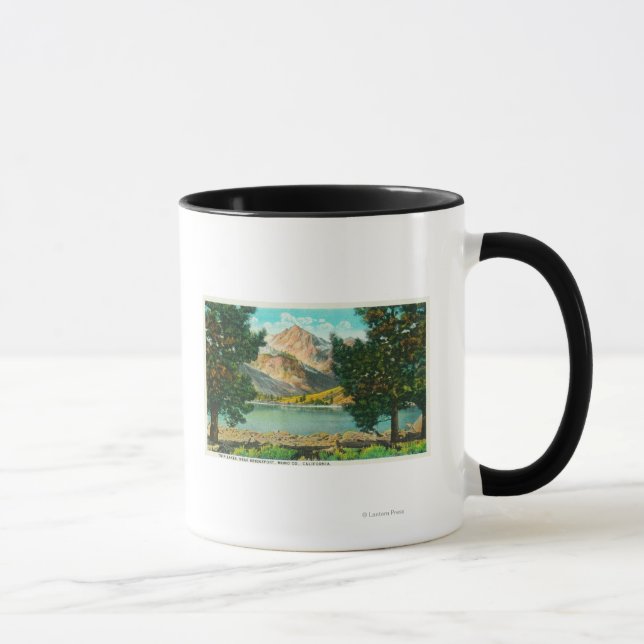Mug Vue sur les lacs jumeaux près de Bridgeport (Droite)