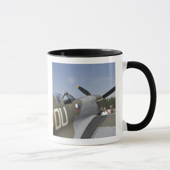 Mug WA, Arlington, Arlington Fly-in, Seconde Guerre mo (Droite)