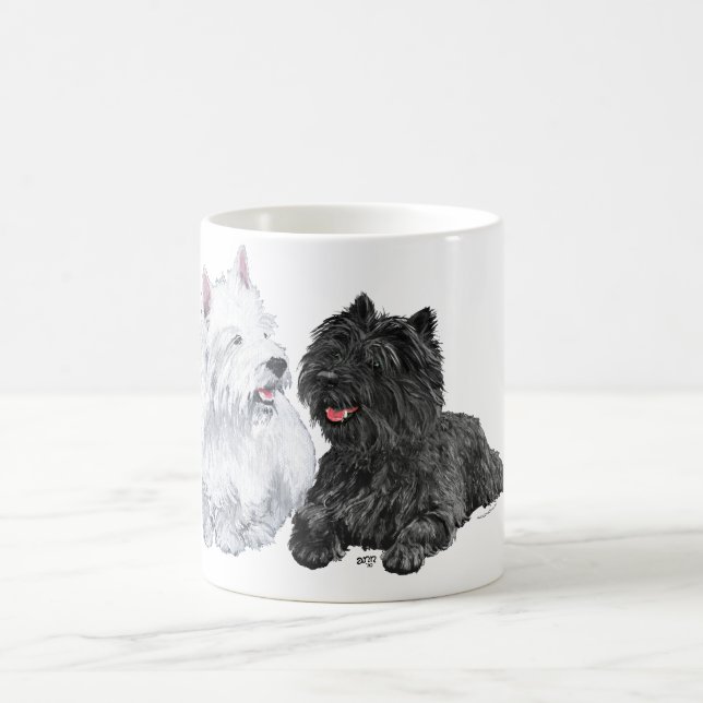 Mug Westie avec un Terrier Cairn noir (Centre)