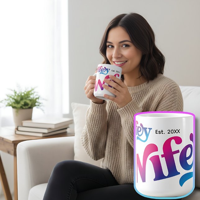Mug Wifey Couple Mariage Anniversaire personnalisé col (Zazzle Wifey Couple Wedding Anniversary Custom Colorful Coffee Mug Funny Birthday Christmas Gift Her)