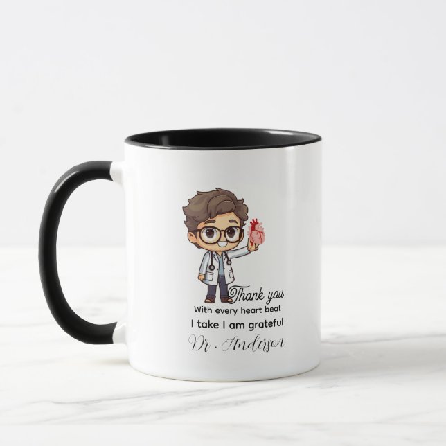 Mug With Every heart I take cardiologist Personalized  (Gauche)