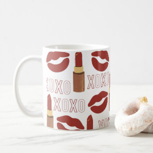 Mug XOXO, rouge à lèvres et baisers en Arrière - plan