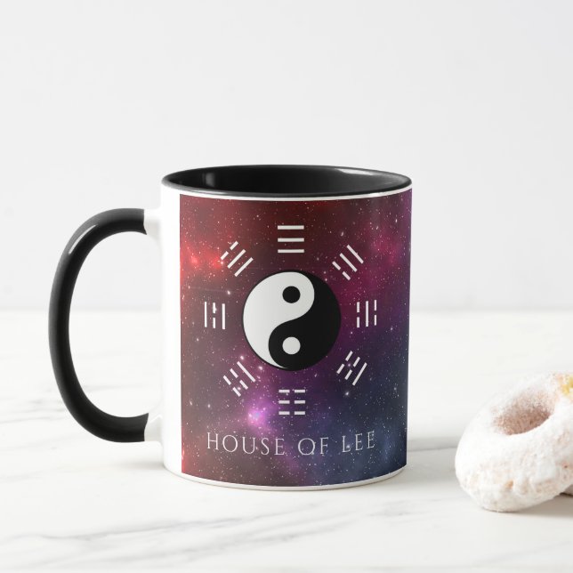 Mug Yin Yang avec Symboles de trigramme Bagua I-Ching (Avec donut)