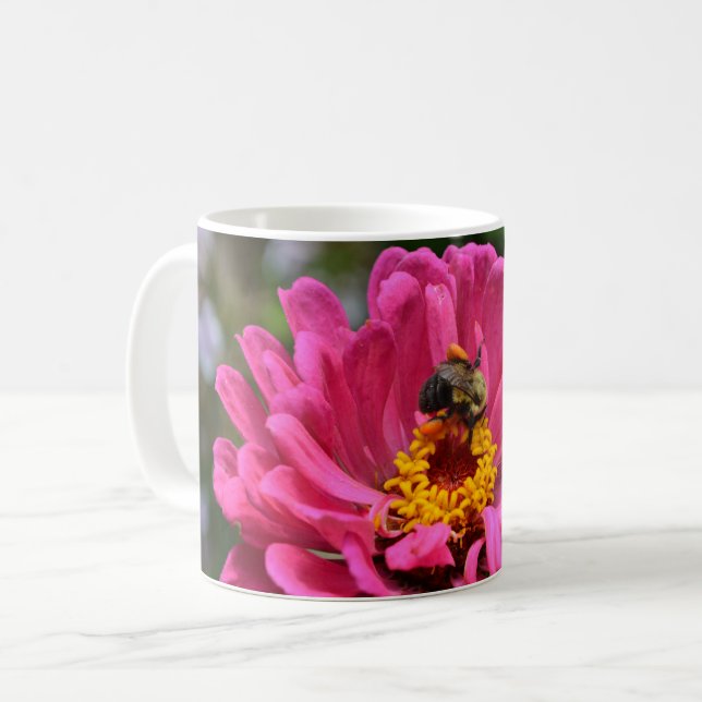 Mug Zinnia rose et Bumble bee (Devant gauche)