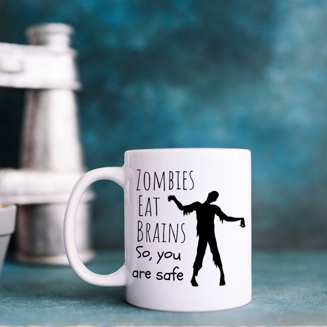 Mug Zombies drôles mangent des cerveaux (Créateur téléchargé)