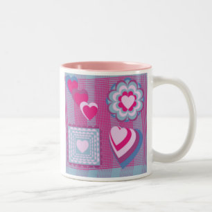 MUGS DE CAFÉ DESIGNER - COEURS EN BLEU & FUSHIA