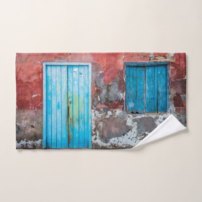 Mur, porte et volets colorés (Serviette à main)