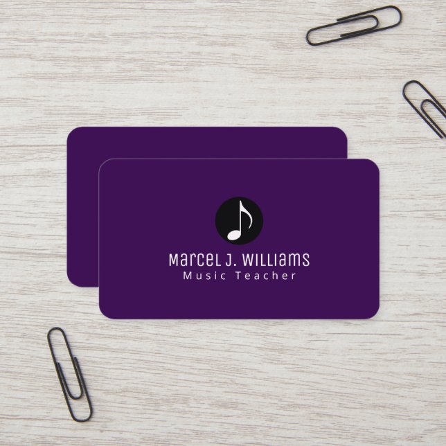 Musicien Carte de visite violet avec note musicale (Devant/Arrière en situation)