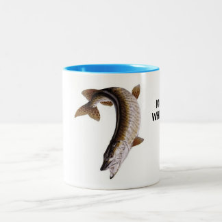 MUSKIE WHISPERER CAFÉ MUG