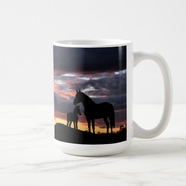 Mustang Mare sauvage et Mug de café du poulain (Droite)