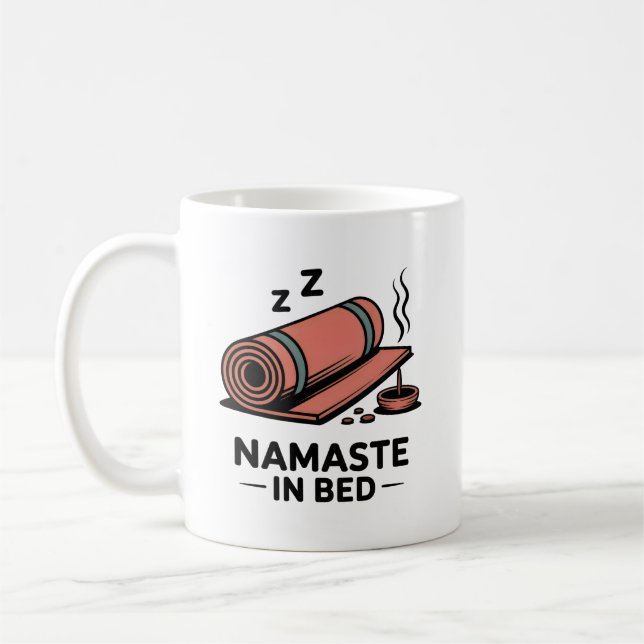 Namaste in Bed Mug – Funny Yoga & Self-Care Gift (Gauche)