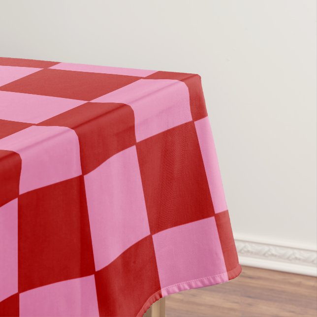 Nappe à damiers rouge et rose chaud (In Situ)