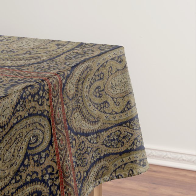 Nappe Antique Cashmere ca. 1700 Palm Motif (In Situ)