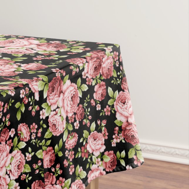 Nappe Beau motif floral de roses avec feuillage vert (In Situ)