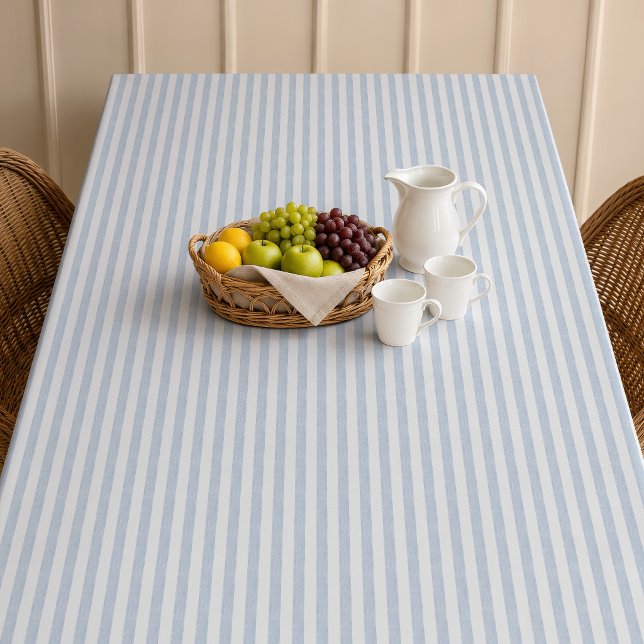 Nappe Bleu clair blanc côtier rayé scandinave délavé (Créateur téléchargé)