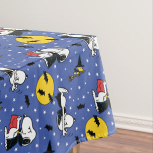 Nappe cacahuètes   Snoopy Vampire Motif