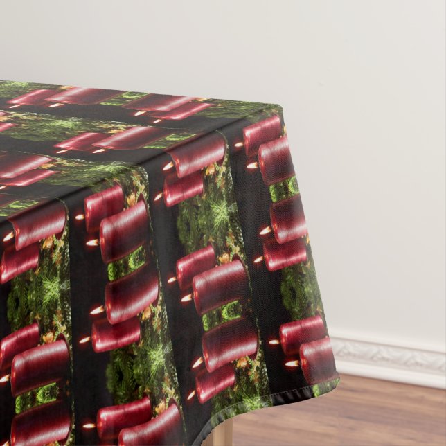 Nappe Christmas Celebration Red Candles Green Leaves (In Situ)