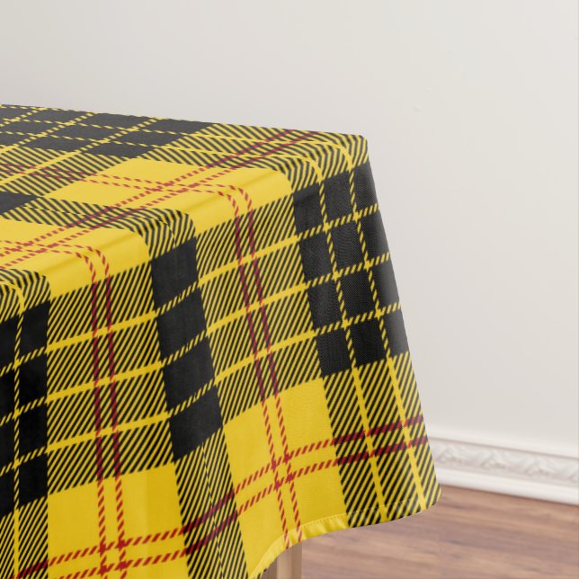 Nappe Citron Jaune Écossais Noir (In Situ)